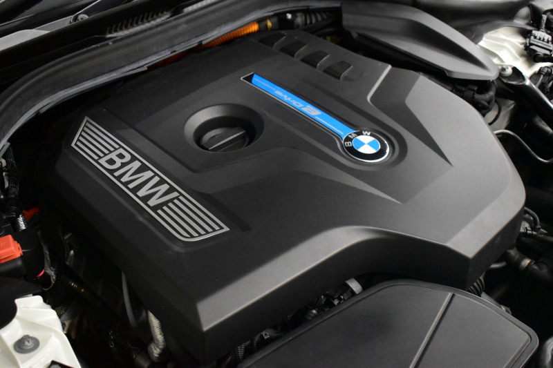 BMW 5シリーズ 530e Mｽﾎﾟｰﾂ iﾊﾟﾌｫｰﾏﾝｽ PHEV ﾊｲﾗｲﾝP 全席ﾋｰﾀｰ付黒革 HUD ｼﾞｪｽﾁｬｰｺﾝﾄﾛｰﾙ付ﾀｯﾁﾊﾟﾈﾙﾅﾋﾞ全周囲ｶﾒﾗ ﾌﾙｾｸﾞTV LEDﾍｯﾄﾞﾗｲﾄ 液晶ﾒｰﾀｰ ACC LCW ﾊﾟｰｷﾝｸﾞｱｼｽﾄ 電動ﾄﾗﾝｸ Mｽﾎﾟｰﾂﾌﾞﾚｰｷ  2年保証