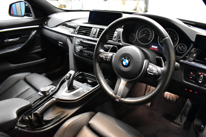 BMW 4シリーズ 420iｸﾞﾗﾝｸｰﾍﾟ ｾﾚﾌﾞﾚｰｼｮﾝｴﾃﾞｨｼｮﾝｲﾝｽﾀｲﾙ 特別仕様車 1ｵｰﾅｰ ﾋｰﾀｰ付黒革 追従ACC LEDﾍｯﾄﾞﾗｲﾄ 19AW ｻﾃﾝｱﾙﾐﾓｰﾙ ｳｯﾄﾞｲﾝﾃﾘｱ ｽﾃﾝﾚｽﾍﾟﾀﾞﾙ HUD 車線変更&逸脱&歩行者警告 衝突軽減B ﾀｯﾁﾊﾟｯﾄﾞ付iﾄﾞﾗｲﾌﾞHDDﾅﾋﾞ 社外ﾌﾙｾｸﾞ 2年保証