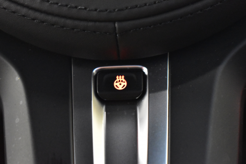 BMW 4シリーズ M440i xDriveｶﾌﾞﾘｵﾚ ｺﾝﾌｫｰﾄP ｶｰﾌﾞﾄﾞﾃﾞｨｽﾌﾟﾚｲ ﾋｰﾀｰ付赤革 4WD 全周囲ｶﾒﾗ ｴｱｶﾗｰ ﾚｰｻﾞｰLEDﾍｯﾄﾞﾗｲﾄ ｽﾃｱﾘﾝｸﾞﾋｰﾀｰ HUD Mｽﾎﾟｰﾂﾃﾞﾌ&ﾌﾞﾚｰｷ 可変Mｻｽ ﾗｲﾌﾞｺｯｸﾋﾟｯﾄﾀｯﾁﾊﾟﾈﾙﾅﾋﾞ LCW ﾌﾙｾｸﾞ harman/kardon 19AW 2年保証