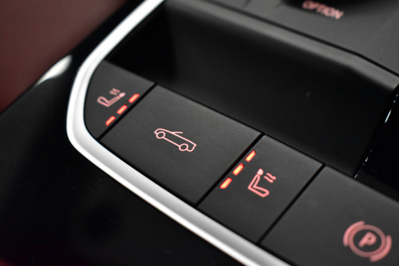 BMW 4シリーズ M440i xDriveｶﾌﾞﾘｵﾚ ｺﾝﾌｫｰﾄP ｶｰﾌﾞﾄﾞﾃﾞｨｽﾌﾟﾚｲ ﾋｰﾀｰ付赤革 4WD 全周囲ｶﾒﾗ ｴｱｶﾗｰ ﾚｰｻﾞｰLEDﾍｯﾄﾞﾗｲﾄ ｽﾃｱﾘﾝｸﾞﾋｰﾀｰ HUD Mｽﾎﾟｰﾂﾃﾞﾌ&ﾌﾞﾚｰｷ 可変Mｻｽ ﾗｲﾌﾞｺｯｸﾋﾟｯﾄﾀｯﾁﾊﾟﾈﾙﾅﾋﾞ LCW ﾌﾙｾｸﾞ harman/kardon 19AW 2年保証