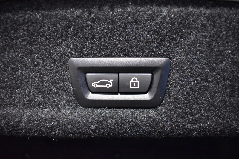 BMW 3シリーズ 320i Mｽﾎﾟｰﾂ 1ｵｰﾅｰ ﾊｲﾗｲﾝ&ｺﾝﾌｫｰﾄP ﾋｰﾀｰ付黒革 LEDﾍｯﾄﾞﾗｲﾄ 追従ACC 19AW ﾀｯﾁﾊﾟﾈﾙﾅﾋﾞ ﾊﾟｰｷﾝｸﾞｱｼｽﾄﾌﾟﾗｽ 全周囲ｶﾒﾗ 電動ﾄﾗﾝｸ HiFiｽﾋﾟｰｶｰ ｳｯﾄﾞｲﾝﾃﾘｱ ｱｯﾌﾟﾙｶｰﾌﾟﾚｲ 2年保証