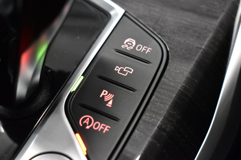 BMW 3シリーズ 320i Mｽﾎﾟｰﾂ 1ｵｰﾅｰ ﾊｲﾗｲﾝ&ｺﾝﾌｫｰﾄP ﾋｰﾀｰ付黒革 LEDﾍｯﾄﾞﾗｲﾄ 追従ACC 19AW ﾀｯﾁﾊﾟﾈﾙﾅﾋﾞ ﾊﾟｰｷﾝｸﾞｱｼｽﾄﾌﾟﾗｽ 全周囲ｶﾒﾗ 電動ﾄﾗﾝｸ HiFiｽﾋﾟｰｶｰ ｳｯﾄﾞｲﾝﾃﾘｱ ｱｯﾌﾟﾙｶｰﾌﾟﾚｲ 2年保証