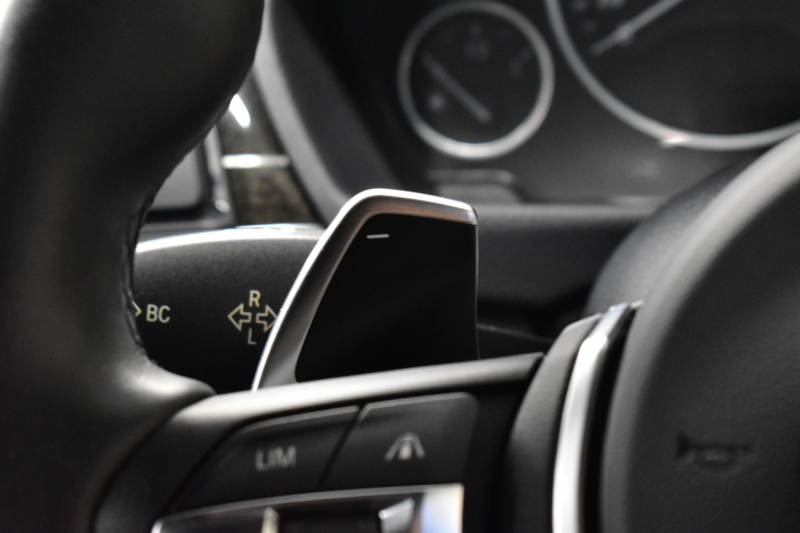 BMW 4シリーズ 420iｸﾞﾗﾝｸｰﾍﾟ ｾﾚﾌﾞﾚｰｼｮﾝｴﾃﾞｨｼｮﾝｲﾝｽﾀｲﾙ 特別仕様車 ﾋｰﾀｰ付黒革 追従ACC LEDﾍｯﾄﾞﾗｲﾄ 19AW  ｻﾃﾝｱﾙﾐﾓｰﾙ ｳｯﾄﾞｲﾝﾃﾘｱ ｽﾃﾝﾚｽﾍﾟﾀﾞﾙ HUD 車線変更&逸脱&歩行者警告 衝突軽減B ﾀｯﾁﾊﾟｯﾄﾞ付iﾄﾞﾗｲﾌﾞHDDﾅﾋﾞ 2年保証