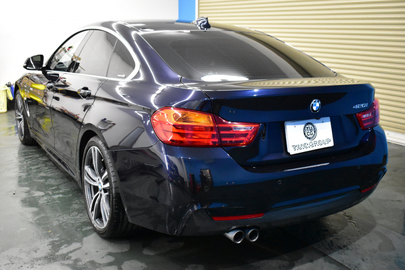 BMW 4シリーズ 420iｸﾞﾗﾝｸｰﾍﾟ ｾﾚﾌﾞﾚｰｼｮﾝｴﾃﾞｨｼｮﾝｲﾝｽﾀｲﾙ 特別仕様車 ﾋｰﾀｰ付黒革 追従ACC LEDﾍｯﾄﾞﾗｲﾄ 19AW  ｻﾃﾝｱﾙﾐﾓｰﾙ ｳｯﾄﾞｲﾝﾃﾘｱ ｽﾃﾝﾚｽﾍﾟﾀﾞﾙ HUD 車線変更&逸脱&歩行者警告 衝突軽減B ﾀｯﾁﾊﾟｯﾄﾞ付iﾄﾞﾗｲﾌﾞHDDﾅﾋﾞ 2年保証