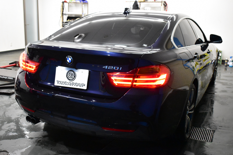 BMW 4シリーズ 420iｸﾞﾗﾝｸｰﾍﾟ ｾﾚﾌﾞﾚｰｼｮﾝｴﾃﾞｨｼｮﾝｲﾝｽﾀｲﾙ 特別仕様車 ﾋｰﾀｰ付黒革 追従ACC LEDﾍｯﾄﾞﾗｲﾄ 19AW  ｻﾃﾝｱﾙﾐﾓｰﾙ ｳｯﾄﾞｲﾝﾃﾘｱ ｽﾃﾝﾚｽﾍﾟﾀﾞﾙ HUD 車線変更&逸脱&歩行者警告 衝突軽減B ﾀｯﾁﾊﾟｯﾄﾞ付iﾄﾞﾗｲﾌﾞHDDﾅﾋﾞ 2年保証