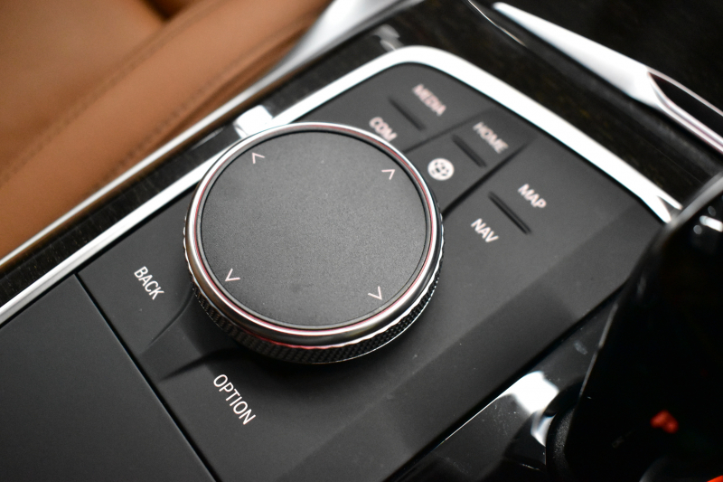 BMW 4シリーズ 420i ｸﾞﾗﾝｸｰﾍﾟ Mｽﾎﾟｰﾂ Mｽﾎﾟｰﾂｼｰﾄ&ﾌｧｽﾄﾄﾗｯｸ&ｻｳﾝﾄﾞ&ｺﾝﾌｫｰﾄP ﾋｰﾀｰ付茶革 19AW 可変Mｻｽ LEDﾍｯﾄﾞﾗｲﾄ ﾗｲﾌﾞｺｯｸﾋﾟｯﾄ Pｱｼｽﾄ+ 全周囲ｶﾒﾗ LCW Apple Car Play ﾌﾙｾｸﾞ harman/kardon 電動Rｹﾞｰﾄ 2年保証