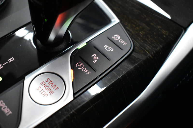 BMW 4シリーズ 420i ｸﾞﾗﾝｸｰﾍﾟ Mｽﾎﾟｰﾂ Mｽﾎﾟｰﾂｼｰﾄ&ﾌｧｽﾄﾄﾗｯｸ&ｻｳﾝﾄﾞ&ｺﾝﾌｫｰﾄP ﾋｰﾀｰ付茶革 19AW 可変Mｻｽ LEDﾍｯﾄﾞﾗｲﾄ ﾗｲﾌﾞｺｯｸﾋﾟｯﾄ Pｱｼｽﾄ+ 全周囲ｶﾒﾗ LCW Apple Car Play ﾌﾙｾｸﾞ harman/kardon 電動Rｹﾞｰﾄ 2年保証