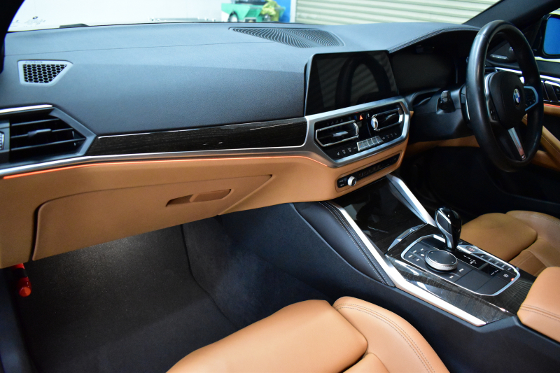 BMW 4シリーズ 420i ｸﾞﾗﾝｸｰﾍﾟ Mｽﾎﾟｰﾂ Mｽﾎﾟｰﾂｼｰﾄ&ﾌｧｽﾄﾄﾗｯｸ&ｻｳﾝﾄﾞ&ｺﾝﾌｫｰﾄP ﾋｰﾀｰ付茶革 19AW 可変Mｻｽ LEDﾍｯﾄﾞﾗｲﾄ ﾗｲﾌﾞｺｯｸﾋﾟｯﾄ Pｱｼｽﾄ+ 全周囲ｶﾒﾗ LCW Apple Car Play ﾌﾙｾｸﾞ harman/kardon 電動Rｹﾞｰﾄ 2年保証