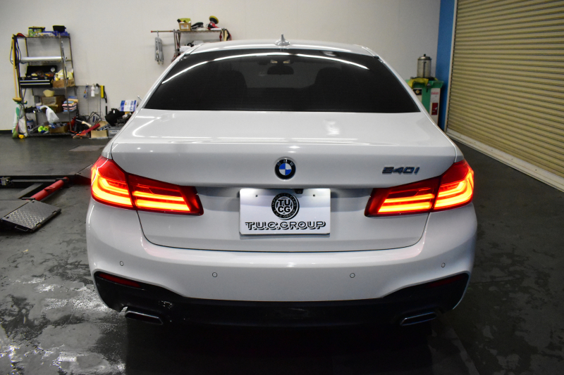 BMW 5シリーズ 540i Mｽﾎﾟｰﾂ ｺﾝﾌｫｰﾄ&ﾊｲﾗｲﾝP Fﾍﾞﾝﾁﾚｰｼｮﾝ& 全席ﾋｰﾀｰ付黒革 ｿﾌﾄｸﾛｰｽﾞﾄﾞｱ 可変ｻｽ Mｽﾎﾟｰﾂﾌﾞﾚｰｷ LEDﾍｯﾄﾞﾗｲﾄ 液晶ﾒｰﾀｰ ACC LCW  ﾊﾟｰｷﾝｸﾞｱｼｽﾄﾌﾟﾗｽ ﾀｯﾁﾊﾟﾈﾙﾅﾋﾞ全周囲ｶﾒﾗ 3Dﾋﾞｭｰ ﾌﾙｾｸﾞ 電動ﾄﾗﾝｸ 2年保証