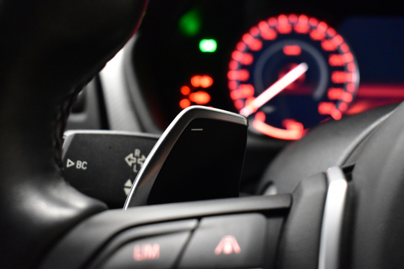 BMW 3シリーズ 320dﾂｰﾘﾝｸﾞ Mｽﾎﾟｰﾂｴﾃﾞｨｼｮﾝｼｬﾄﾞｰ LCI後期限定 ﾋｰﾀｰ付黒革 専用ﾀﾞｰｸLEDﾍｯﾄﾞﾗｲﾄ&ﾃｰﾙ 液晶ﾒｰﾀｰ 追従ACC ﾀｯﾁﾊﾟﾈﾙHDDﾅﾋﾞ 車線変更&逸脱&歩行者警告 衝突軽減ﾌﾞﾚｰｷ  19AW 電動Rｹﾞｰﾄ 前後PDC Bｶﾒﾗ  2年保証