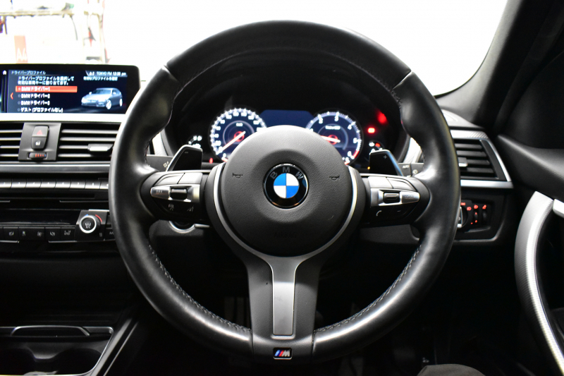 BMW 3シリーズ 320dﾂｰﾘﾝｸﾞ Mｽﾎﾟｰﾂｴﾃﾞｨｼｮﾝｼｬﾄﾞｰ LCI後期限定 ﾋｰﾀｰ付黒革 専用ﾀﾞｰｸLEDﾍｯﾄﾞﾗｲﾄ&ﾃｰﾙ 液晶ﾒｰﾀｰ 追従ACC ﾀｯﾁﾊﾟﾈﾙHDDﾅﾋﾞ 車線変更&逸脱&歩行者警告 衝突軽減ﾌﾞﾚｰｷ  19AW 電動Rｹﾞｰﾄ 前後PDC Bｶﾒﾗ  2年保証