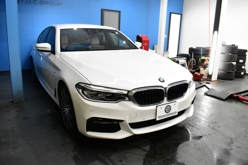 BMW 5シリーズ 530i Mｽﾎﾟｰﾂ ｲﾉﾍﾞｰｼｮﾝ&ﾊｲﾗｲﾝP 高出力ﾓﾃﾞﾙ 全席ﾋｰﾀｰ付白革 LEDﾍｯﾄﾞﾗｲﾄ 追従ACC HUD Mｽﾎﾟｰﾂﾌﾞﾚｰｷ 19AW 液晶ﾒｰﾀｰ 車線変更警告 ﾀｯﾁﾊﾟﾈﾙ対応iﾄﾞﾗｲﾌﾞHDDﾅﾋﾞﾌﾙｾｸﾞ全周囲ｶﾒﾗ 3Dﾋﾞｭｰ Pｱｼｽﾄﾌﾟﾗｽ 電動ﾄﾗﾝｸ 2年保証