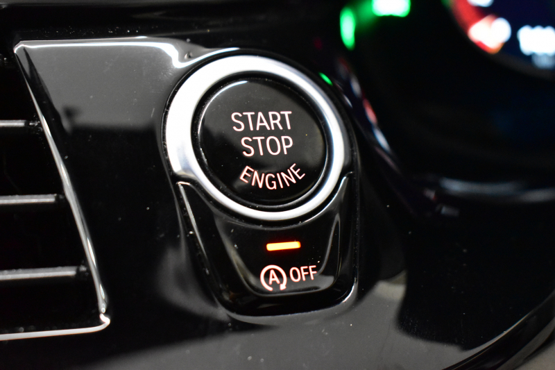 BMW 5シリーズ 530i Mｽﾎﾟｰﾂ ｲﾉﾍﾞｰｼｮﾝ&ﾊｲﾗｲﾝP 高出力ﾓﾃﾞﾙ 全席ﾋｰﾀｰ付白革 LEDﾍｯﾄﾞﾗｲﾄ 追従ACC HUD Mｽﾎﾟｰﾂﾌﾞﾚｰｷ 19AW 液晶ﾒｰﾀｰ 車線変更警告 ﾀｯﾁﾊﾟﾈﾙ対応iﾄﾞﾗｲﾌﾞHDDﾅﾋﾞﾌﾙｾｸﾞ全周囲ｶﾒﾗ 3Dﾋﾞｭｰ Pｱｼｽﾄﾌﾟﾗｽ 電動ﾄﾗﾝｸ 2年保証