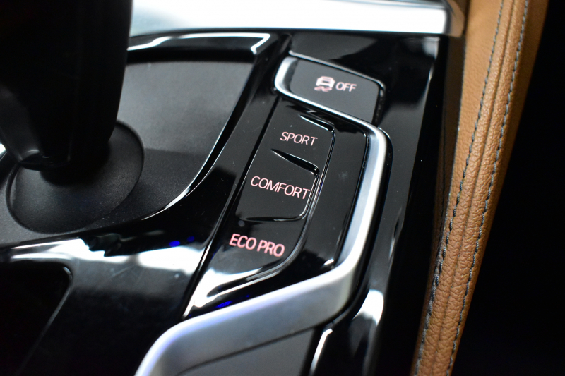 BMW 6シリーズ 630iｸﾞﾗﾝﾂｰﾘｽﾓ Mｽﾎﾟｰﾂ 全席ﾋｰﾀｰ付茶革 ﾊﾟﾉﾗﾏｻﾝﾙｰﾌ ﾘｱｴﾝﾀｰﾃｲﾝﾒﾝﾄ LEDﾍｯﾄﾞﾗｲﾄ 追従ACC HUD 衝突軽減ﾌﾞﾚｰｷ 車線変更 &逸脱&歩行者警告 ﾀｯﾁﾊﾟﾈﾙﾅﾋﾞ 全周囲ｶﾒﾗ3Dﾋﾞｭｰ ﾊｰﾏﾝｶｰﾄﾞﾝｻｳﾝﾄﾞ 液晶ﾒｰﾀｰ 電動Rｹﾞｰﾄ 4ｿﾞｰﾝAC 2年保証