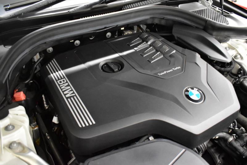 BMW 6シリーズ 630iｸﾞﾗﾝﾂｰﾘｽﾓ Mｽﾎﾟｰﾂ 全席ﾋｰﾀｰ付茶革 ﾊﾟﾉﾗﾏｻﾝﾙｰﾌ ﾘｱｴﾝﾀｰﾃｲﾝﾒﾝﾄ LEDﾍｯﾄﾞﾗｲﾄ 追従ACC HUD 衝突軽減ﾌﾞﾚｰｷ 車線変更 &逸脱&歩行者警告 ﾀｯﾁﾊﾟﾈﾙﾅﾋﾞ 全周囲ｶﾒﾗ3Dﾋﾞｭｰ ﾊｰﾏﾝｶｰﾄﾞﾝｻｳﾝﾄﾞ 液晶ﾒｰﾀｰ 電動Rｹﾞｰﾄ 4ｿﾞｰﾝAC 2年保証