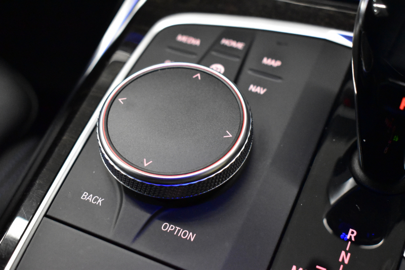 BMW 3シリーズ 320i Mｽﾎﾟｰﾂ ﾃﾞﾋﾞｭｰ&ｺﾝﾌｫｰﾄP ﾋｰﾀｰ付黒革 19AW ﾗｲﾌﾞｺｯｸﾋﾟｯﾄﾀｯﾁﾊﾟﾈﾙﾅﾋﾞ ｱｯﾌﾟﾙｶｰﾌﾟﾚｲ 追従ACC LEDﾍｯﾄﾞﾗｲﾄ 電動ﾄﾗﾝｸ 側面衝突&車線変更&逸脱警告 液晶ﾒｰﾀｰ Pｱｼｽﾄ ｳｯﾄﾞｲﾝﾃﾘｱ HiFiｽﾋﾟｰｶｰ 2年保証