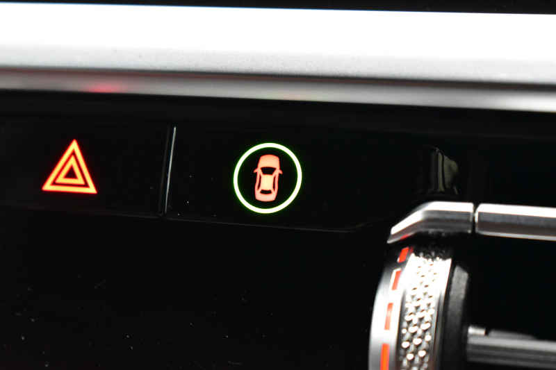 BMW 4シリーズ M440i xDriveｸﾞﾗﾝｸｰﾍﾟ 1ｵｰﾅｰ ｲﾉﾍﾞｰｼｮﾝ&ｺﾝﾌｫｰﾄ&ﾊｲﾗｲﾝP 全周囲ｶﾒﾗ ﾋｰﾀｰ付赤革 19AW ﾚｰｻﾞｰLEDﾍｯﾄﾞ HUD Mｽﾎﾟｰﾂﾃﾞﾌ ﾚｯﾄﾞﾌﾞﾚｰｷｷｬﾘﾊﾟｰ 可変Mｻｽ ｼﾞｪｽﾁｬｰC付ﾗｲﾌﾞｺｯｸﾋﾟｯﾄ Pｱｼｽﾄ LCW Apple Car Play TV harman/kardon 2年保証