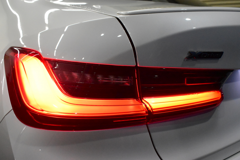 BMW 3シリーズ M340i Xﾄﾞﾗｲﾌﾞ ｲﾉﾍﾞｰｼｮﾝP ﾋｰﾀｰ付ｺﾆｬｯｸﾚｻﾞｰ Mｽﾎﾟｰﾂｼｰﾄ ACC HUD ﾚｰｻﾞｰLEDﾗｲﾄ 電動ﾄﾗﾝｸ 可変Mｻｽ 19AW Mｽﾎﾟｰﾂﾌﾞﾚｰｷ&ﾃﾞﾌ ｼﾞｪｽﾁｬｰC付ﾀｯﾁﾊﾟﾈﾙﾅﾋﾞ全周囲ｶﾒﾗ ﾊｰﾏﾝｶｰﾄﾞﾝ 側面衝突&車線変更&逸脱警告 2年保証