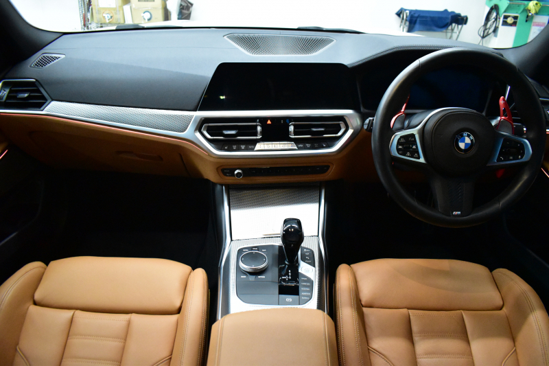 BMW 3シリーズ M340i Xﾄﾞﾗｲﾌﾞ ｲﾉﾍﾞｰｼｮﾝP ﾋｰﾀｰ付ｺﾆｬｯｸﾚｻﾞｰ Mｽﾎﾟｰﾂｼｰﾄ ACC HUD ﾚｰｻﾞｰLEDﾗｲﾄ 電動ﾄﾗﾝｸ 可変Mｻｽ 19AW Mｽﾎﾟｰﾂﾌﾞﾚｰｷ&ﾃﾞﾌ ｼﾞｪｽﾁｬｰC付ﾀｯﾁﾊﾟﾈﾙﾅﾋﾞ全周囲ｶﾒﾗ ﾊｰﾏﾝｶｰﾄﾞﾝ 側面衝突&車線変更&逸脱警告 2年保証