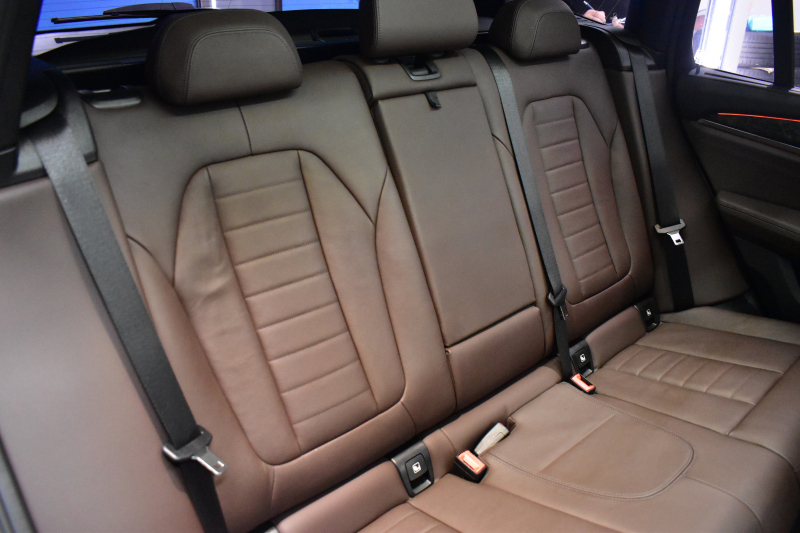 BMW X3 Xﾄﾞﾗｲﾌﾞ20d Mｽﾎﾟｰﾂ 1ｵｰﾅｰ 型式変更後ﾓﾃﾞﾙ(UZ20) ｾﾚｸﾄ&ﾊｲﾗｲﾝP ﾊﾟﾉﾗﾏｻﾝﾙｰﾌ ﾗｲﾌﾞｺｯｸﾋﾟｯﾄ LEDﾍｯﾄﾞﾗｲﾄ 追従ACC HUD 全席ﾋｰﾀｰ付ﾓｶﾚｻﾞｰ LCW ﾊｰﾏﾝｶｰﾄﾞﾝ ﾀｯﾁﾊﾟﾈﾙﾅﾋﾞﾌﾙｾｸﾞ全周囲ｶﾒﾗ 電動Rｹﾞｰﾄ ﾜｲﾔﾚｽ充電 19AW 2年保証