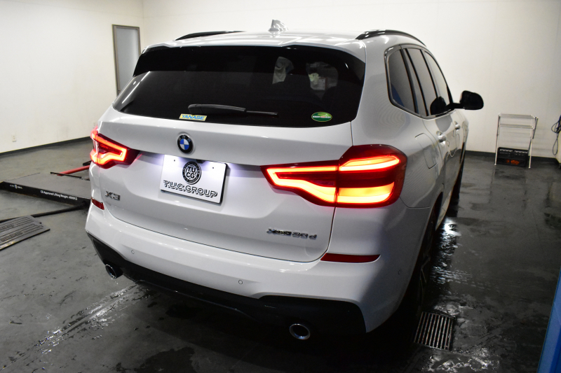 BMW X3 Xﾄﾞﾗｲﾌﾞ20d Mｽﾎﾟｰﾂ ﾊｲﾗｲﾝP ﾊﾟﾉﾗﾏｻﾝﾙｰﾌ 型式変更後ﾓﾃﾞﾙ（UZ20） ﾗｲﾌﾞｺｯｸﾋﾟｯﾄ  20AW LEDﾍｯﾄﾞﾗｲﾄ 追従ACC HUD 全席ﾋｰﾀｰ付黒革 LCW ﾀｯﾁﾊﾟﾈﾙﾅﾋﾞﾌﾙｾｸﾞ全周囲ｶﾒﾗ3Dﾋﾞｭｰ  電動Rｹﾞｰﾄ ﾜｲﾔﾚｽ充電 1ｵｰﾅｰ 2年保証