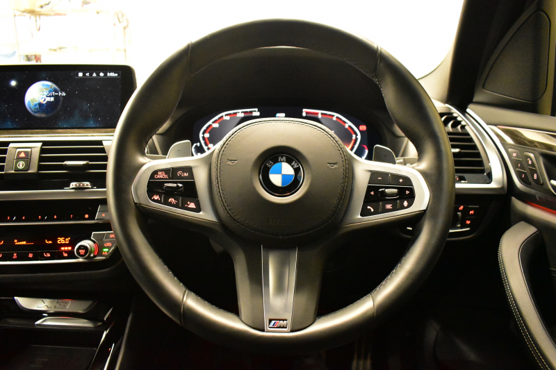 BMW X3 Xﾄﾞﾗｲﾌﾞ20d Mｽﾎﾟｰﾂ ﾊｲﾗｲﾝP ﾊﾟﾉﾗﾏｻﾝﾙｰﾌ 型式変更後ﾓﾃﾞﾙ（UZ20） ﾗｲﾌﾞｺｯｸﾋﾟｯﾄ  20AW LEDﾍｯﾄﾞﾗｲﾄ 追従ACC HUD 全席ﾋｰﾀｰ付黒革 LCW ﾀｯﾁﾊﾟﾈﾙﾅﾋﾞﾌﾙｾｸﾞ全周囲ｶﾒﾗ3Dﾋﾞｭｰ  電動Rｹﾞｰﾄ ﾜｲﾔﾚｽ充電 1ｵｰﾅｰ 2年保証
