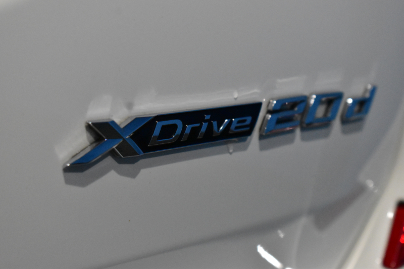 BMW X3 Xﾄﾞﾗｲﾌﾞ20d Mｽﾎﾟｰﾂ ﾊｲﾗｲﾝP ﾊﾟﾉﾗﾏｻﾝﾙｰﾌ 型式変更後ﾓﾃﾞﾙ（UZ20） ﾗｲﾌﾞｺｯｸﾋﾟｯﾄ  20AW LEDﾍｯﾄﾞﾗｲﾄ 追従ACC HUD 全席ﾋｰﾀｰ付黒革 LCW ﾀｯﾁﾊﾟﾈﾙﾅﾋﾞﾌﾙｾｸﾞ全周囲ｶﾒﾗ3Dﾋﾞｭｰ  電動Rｹﾞｰﾄ ﾜｲﾔﾚｽ充電 1ｵｰﾅｰ 2年保証