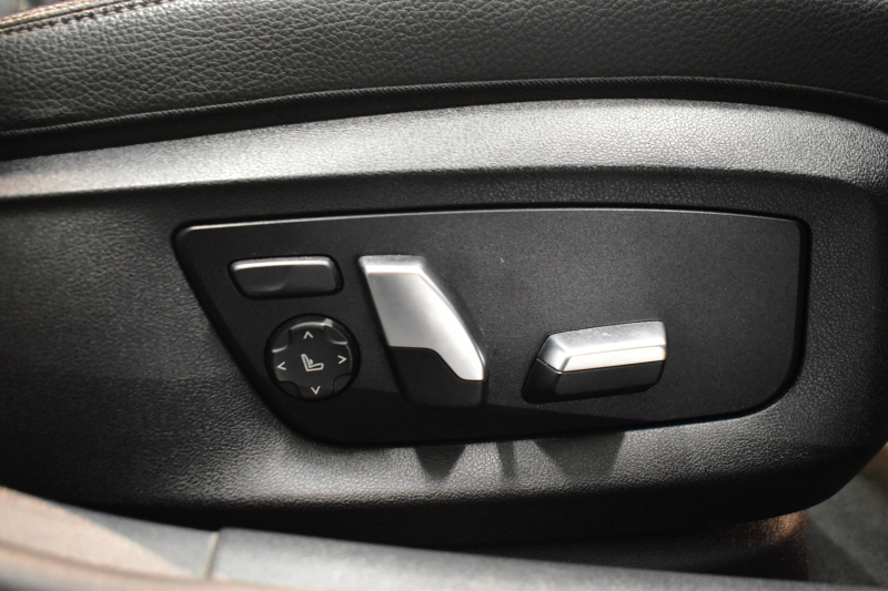 BMW 5シリーズ 523iﾂｰﾘﾝｸﾞ Mｽﾎﾟｰﾂ ﾊｲﾗｲﾝP  ｱﾀﾞﾌﾟﾃｨﾌﾞLEDﾍｯﾄﾞﾗｲﾄ 全席ﾋｰﾀｰ付黒革 追従ACC 車線変更&逸脱&歩行者警告 ﾀｯﾁﾊﾟﾈﾙHDDﾅﾋﾞ 全周囲ｶﾒﾗ3Dﾋﾞｭｰ Pｱｼｽﾄ 液晶ﾒｰﾀｰ  19AW  2年保証