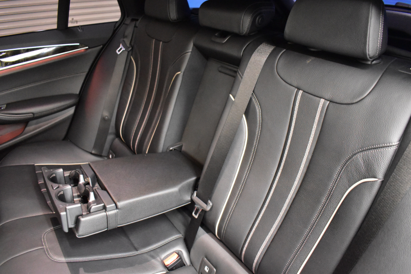 BMW 5シリーズ 523iﾂｰﾘﾝｸﾞ Mｽﾎﾟｰﾂ ﾊｲﾗｲﾝP  ｱﾀﾞﾌﾟﾃｨﾌﾞLEDﾍｯﾄﾞﾗｲﾄ 全席ﾋｰﾀｰ付黒革 追従ACC 車線変更&逸脱&歩行者警告 ﾀｯﾁﾊﾟﾈﾙHDDﾅﾋﾞ 全周囲ｶﾒﾗ3Dﾋﾞｭｰ Pｱｼｽﾄ 液晶ﾒｰﾀｰ  19AW  2年保証