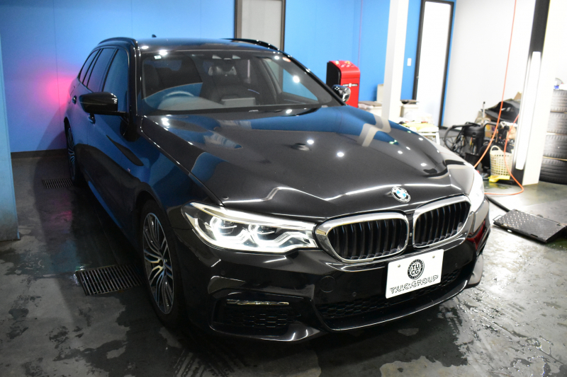 BMW 5シリーズ 523iﾂｰﾘﾝｸﾞ Mｽﾎﾟｰﾂ ﾊｲﾗｲﾝP  ｱﾀﾞﾌﾟﾃｨﾌﾞLEDﾍｯﾄﾞﾗｲﾄ 全席ﾋｰﾀｰ付黒革 追従ACC 車線変更&逸脱&歩行者警告 ﾀｯﾁﾊﾟﾈﾙHDDﾅﾋﾞ 全周囲ｶﾒﾗ3Dﾋﾞｭｰ Pｱｼｽﾄ 液晶ﾒｰﾀｰ  19AW  2年保証