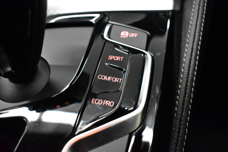 BMW 5シリーズ 523iﾂｰﾘﾝｸﾞ Mｽﾎﾟｰﾂ ﾊｲﾗｲﾝP  ｱﾀﾞﾌﾟﾃｨﾌﾞLEDﾍｯﾄﾞﾗｲﾄ 全席ﾋｰﾀｰ付黒革 追従ACC 車線変更&逸脱&歩行者警告 ﾀｯﾁﾊﾟﾈﾙHDDﾅﾋﾞ 全周囲ｶﾒﾗ3Dﾋﾞｭｰ Pｱｼｽﾄ 液晶ﾒｰﾀｰ  19AW  2年保証