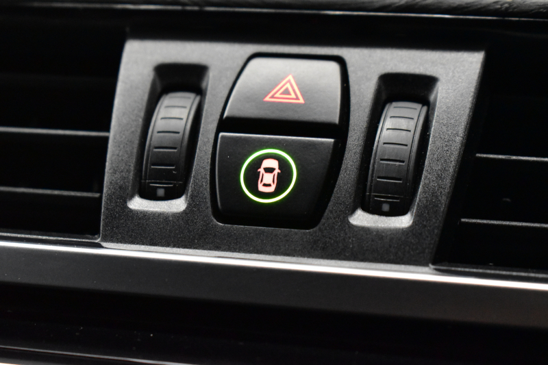 BMW X1 Xdrive18d Mｽﾎﾟｰﾂ ｴﾃﾞｨｼｮﾝｼﾞｮｲ+ LCI後期 ﾌｪｲｽﾘﾌﾄ後ﾓﾃﾞﾙ 4WD ｱﾄﾞﾊﾞﾝｽﾄﾞｱｸﾃｨﾌﾞｾｰﾌﾃｨ&ﾊｲﾗｲﾝ&ｺﾝﾌｫｰﾄP ACC HUD ﾋｰﾀｰ付電動黒革 LEDﾍｯﾄﾞﾗｲﾄ 18AW 車線逸脱&歩行者警告 衝突軽減B ﾀｯﾁﾊﾟﾈﾙﾅﾋﾞ Bｶﾒﾗ 電動Rｹﾞｰﾄ 2年保証