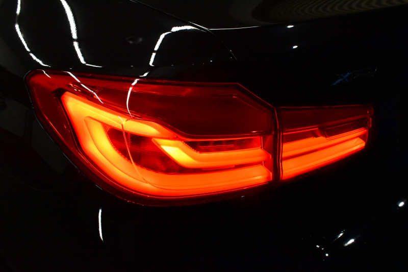 BMW 5シリーズ 540i Xﾄﾞﾗｲﾌﾞ Mｽﾎﾟｰﾂ 4WD ｺﾝﾌｫｰﾄ&ﾊｲﾗｲﾝP ｻﾝﾙｰﾌ 前席ｺﾝﾌｫｰﾄｼｰﾄ 前席ﾏｯｻｰｼﾞ&ﾍﾞﾝﾁﾚｰﾀｰ 全席ﾋｰﾀｰ付黒革 可変ｻｽ Mｽﾎﾟｰﾂﾌﾞﾚｰｷ LEDﾍｯﾄﾞﾗｲﾄ 液晶ﾒｰﾀｰ ACC HUD LCW  ﾀｯﾁﾊﾟﾈﾙﾅﾋﾞTV全周囲ｶﾒﾗ 3Dﾋﾞｭｰ 電動ﾄﾗﾝｸ 1ｵｰﾅｰ 2年保証