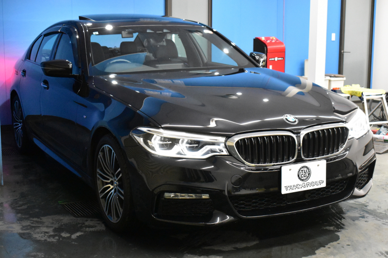 BMW 5シリーズ 540i Xﾄﾞﾗｲﾌﾞ Mｽﾎﾟｰﾂ 4WD ｺﾝﾌｫｰﾄ&ﾊｲﾗｲﾝP ｻﾝﾙｰﾌ 前席ｺﾝﾌｫｰﾄｼｰﾄ 前席ﾏｯｻｰｼﾞ&ﾍﾞﾝﾁﾚｰﾀｰ 全席ﾋｰﾀｰ付黒革 可変ｻｽ Mｽﾎﾟｰﾂﾌﾞﾚｰｷ LEDﾍｯﾄﾞﾗｲﾄ 液晶ﾒｰﾀｰ ACC HUD LCW  ﾀｯﾁﾊﾟﾈﾙﾅﾋﾞTV全周囲ｶﾒﾗ 3Dﾋﾞｭｰ 電動ﾄﾗﾝｸ 1ｵｰﾅｰ 2年保証