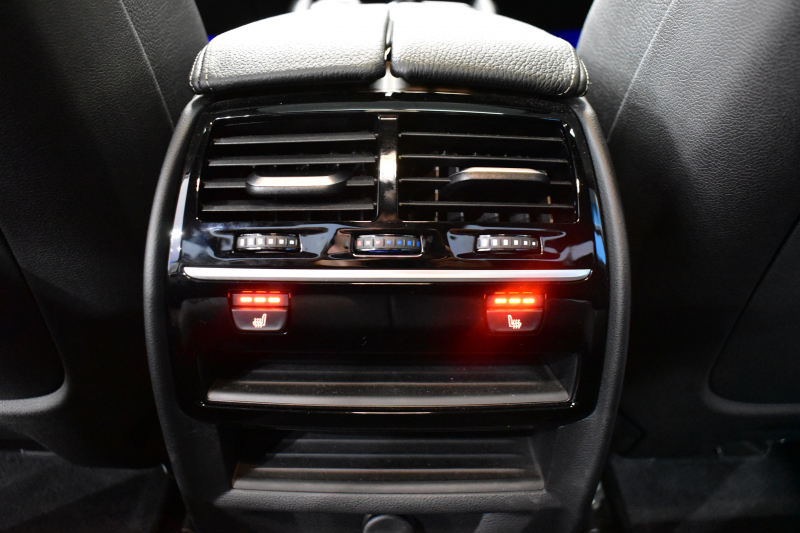 BMW 5シリーズ 540i Xﾄﾞﾗｲﾌﾞ Mｽﾎﾟｰﾂ 4WD ｺﾝﾌｫｰﾄ&ﾊｲﾗｲﾝP ｻﾝﾙｰﾌ 前席ｺﾝﾌｫｰﾄｼｰﾄ 前席ﾏｯｻｰｼﾞ&ﾍﾞﾝﾁﾚｰﾀｰ 全席ﾋｰﾀｰ付黒革 可変ｻｽ Mｽﾎﾟｰﾂﾌﾞﾚｰｷ LEDﾍｯﾄﾞﾗｲﾄ 液晶ﾒｰﾀｰ ACC HUD LCW  ﾀｯﾁﾊﾟﾈﾙﾅﾋﾞTV全周囲ｶﾒﾗ 3Dﾋﾞｭｰ 電動ﾄﾗﾝｸ 1ｵｰﾅｰ 2年保証