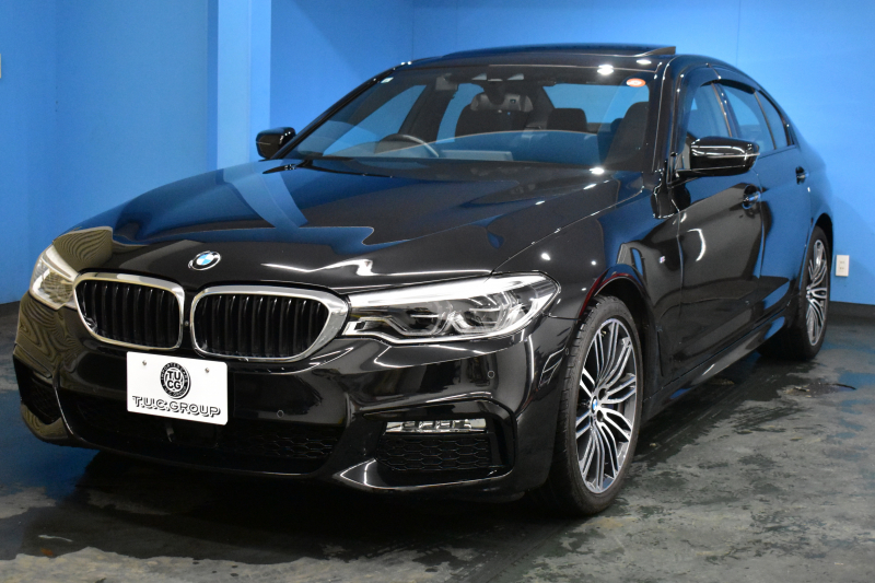 BMW 5シリーズ 540i Xﾄﾞﾗｲﾌﾞ Mｽﾎﾟｰﾂ 4WD ｺﾝﾌｫｰﾄ&ﾊｲﾗｲﾝP ｻﾝﾙｰﾌ 前席ｺﾝﾌｫｰﾄｼｰﾄ 前席ﾏｯｻｰｼﾞ&ﾍﾞﾝﾁﾚｰﾀｰ 全席ﾋｰﾀｰ付黒革 可変ｻｽ Mｽﾎﾟｰﾂﾌﾞﾚｰｷ LEDﾍｯﾄﾞﾗｲﾄ 液晶ﾒｰﾀｰ ACC HUD LCW  ﾀｯﾁﾊﾟﾈﾙﾅﾋﾞTV全周囲ｶﾒﾗ 3Dﾋﾞｭｰ 電動ﾄﾗﾝｸ 1ｵｰﾅｰ 2年保証