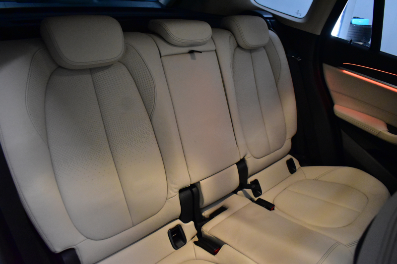 BMW X1 Xdrive18d Xﾗｲﾝ LCI後期 ﾌｪｲｽﾘﾌﾄ後ﾓﾃﾞﾙ 4WD ｱﾄﾞﾊﾞﾝｽﾄﾞｱｸﾃｨﾌﾞｾｰﾌﾃｨ&ﾊｲﾗｲﾝ&ｺﾝﾌｫｰﾄP ACC ﾋｰﾀｰ付電動白革 LEDﾍｯﾄﾞﾗｲﾄ 18AW 車線逸脱&歩行者警告 衝突軽減B ﾀｯﾁﾊﾟﾈﾙﾅﾋﾞ Bｶﾒﾗ 電動Rｹﾞｰﾄ 2年保証