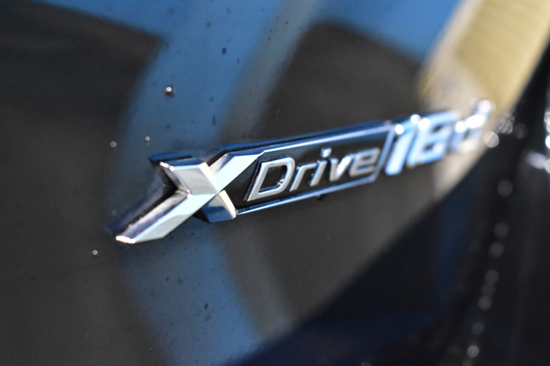 BMW X1 Xdrive18d Xﾗｲﾝ LCI後期 ﾌｪｲｽﾘﾌﾄ後ﾓﾃﾞﾙ 4WD ｱﾄﾞﾊﾞﾝｽﾄﾞｱｸﾃｨﾌﾞｾｰﾌﾃｨ&ﾊｲﾗｲﾝ&ｺﾝﾌｫｰﾄP ACC ﾋｰﾀｰ付電動白革 LEDﾍｯﾄﾞﾗｲﾄ 18AW 車線逸脱&歩行者警告 衝突軽減B ﾀｯﾁﾊﾟﾈﾙﾅﾋﾞ Bｶﾒﾗ 電動Rｹﾞｰﾄ 2年保証