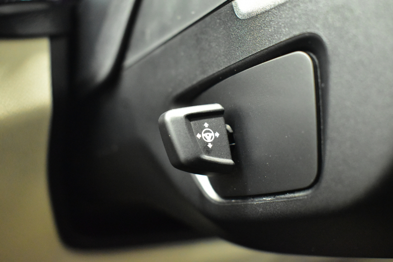 BMW 5シリーズ 530e Mｽﾎﾟｰﾂ iﾊﾟﾌｫｰﾏﾝｽ PHEV 1ｵｰﾅｰ ｺﾝﾌｫｰﾄ＆ﾊｲﾗｲﾝP 全席ﾋｰﾀｰ付白革 HUD ｼﾞｪｽﾁｬｰｺﾝﾄﾛｰﾙ付ﾀｯﾁﾊﾟﾈﾙﾅﾋﾞ4ｿﾞｰﾝAC 全周囲ｶﾒﾗ ﾌﾙｾｸﾞTV LEDﾍｯﾄﾞﾗｲﾄ 液晶ﾒｰﾀｰ ACC LCW ﾊﾟｰｷﾝｸﾞｱｼｽﾄ 電動ﾄﾗﾝｸ 2年保証