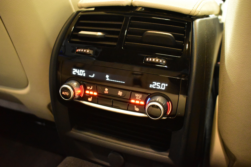 BMW 5シリーズ 530e Mｽﾎﾟｰﾂ iﾊﾟﾌｫｰﾏﾝｽ PHEV 1ｵｰﾅｰ ｺﾝﾌｫｰﾄ＆ﾊｲﾗｲﾝP 全席ﾋｰﾀｰ付白革 HUD ｼﾞｪｽﾁｬｰｺﾝﾄﾛｰﾙ付ﾀｯﾁﾊﾟﾈﾙﾅﾋﾞ4ｿﾞｰﾝAC 全周囲ｶﾒﾗ ﾌﾙｾｸﾞTV LEDﾍｯﾄﾞﾗｲﾄ 液晶ﾒｰﾀｰ ACC LCW ﾊﾟｰｷﾝｸﾞｱｼｽﾄ 電動ﾄﾗﾝｸ 2年保証