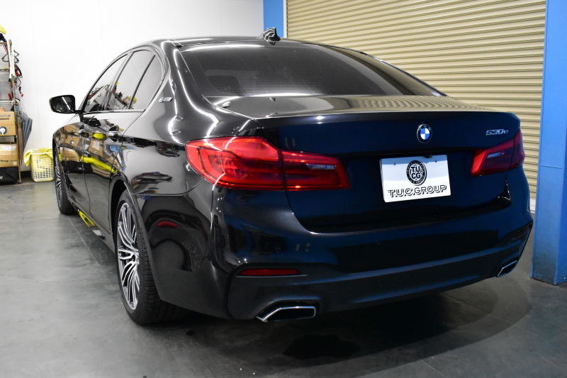 BMW 5シリーズ 530e Mｽﾎﾟｰﾂ iﾊﾟﾌｫｰﾏﾝｽ PHEV 1ｵｰﾅｰ ｺﾝﾌｫｰﾄ＆ﾊｲﾗｲﾝP 前席ﾍﾞﾝﾁﾚｰｼｮﾝ&ﾏｯｻｰｼﾞ&全席ﾋｰﾀｰ付白革 HUD ｼﾞｪｽﾁｬｰｺﾝﾄﾛｰﾙ付ﾀｯﾁﾊﾟﾈﾙﾅﾋﾞ4ｿﾞｰﾝAC 全周囲ｶﾒﾗ ﾌﾙｾｸﾞTV LEDﾍｯﾄﾞﾗｲﾄ 液晶ﾒｰﾀｰ ACC LCW 電動ﾄﾗﾝｸ 2年保証