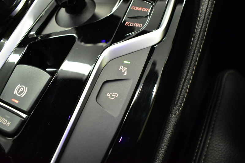 BMW 5シリーズ 523i Mｽﾎﾟｰﾂ ｺﾝﾌｫｰﾄ&ﾊｲﾗｲﾝP ｱﾀﾞﾌﾟﾃｨﾌﾞLEDﾍｯﾄﾞﾗｲﾄ Fﾏｯｻｰｼﾞ&Fﾍﾞﾝﾁﾚｰｼｮﾝ全席ﾋｰﾀｰ付黒革 追従ACC ｿﾌﾄｸﾛｰｽﾞﾄﾞｱ 車線変更&逸脱&歩行者警告 ﾀｯﾁﾊﾟﾈﾙHDDﾅﾋﾞ全周囲ｶﾒﾗ3Dﾋﾞｭｰ Pｱｼｽﾄ 液晶ﾒｰﾀｰ 19AW 2年保証