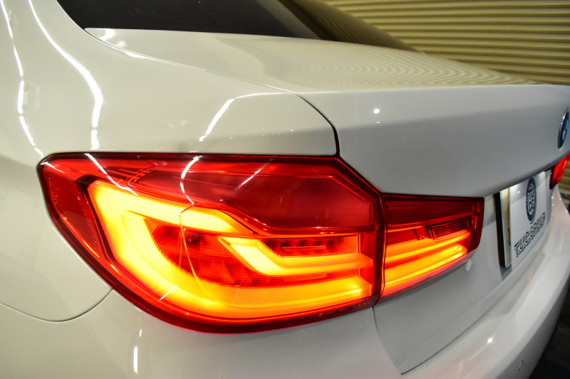 BMW 5シリーズ 523i Mｽﾎﾟｰﾂ ｺﾝﾌｫｰﾄ&ﾊｲﾗｲﾝP ｱﾀﾞﾌﾟﾃｨﾌﾞLEDﾍｯﾄﾞﾗｲﾄ Fﾏｯｻｰｼﾞ&Fﾍﾞﾝﾁﾚｰｼｮﾝ全席ﾋｰﾀｰ付黒革 追従ACC ｿﾌﾄｸﾛｰｽﾞﾄﾞｱ 車線変更&逸脱&歩行者警告 ﾀｯﾁﾊﾟﾈﾙHDDﾅﾋﾞ全周囲ｶﾒﾗ3Dﾋﾞｭｰ Pｱｼｽﾄ 液晶ﾒｰﾀｰ 19AW 2年保証