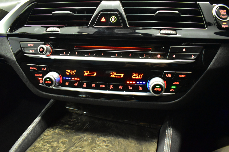 BMW 5シリーズ 523i Mｽﾎﾟｰﾂ ｺﾝﾌｫｰﾄ&ﾊｲﾗｲﾝP ｱﾀﾞﾌﾟﾃｨﾌﾞLEDﾍｯﾄﾞﾗｲﾄ Fﾏｯｻｰｼﾞ&Fﾍﾞﾝﾁﾚｰｼｮﾝ全席ﾋｰﾀｰ付黒革 追従ACC ｿﾌﾄｸﾛｰｽﾞﾄﾞｱ 車線変更&逸脱&歩行者警告 ﾀｯﾁﾊﾟﾈﾙHDDﾅﾋﾞ全周囲ｶﾒﾗ3Dﾋﾞｭｰ Pｱｼｽﾄ 液晶ﾒｰﾀｰ 19AW 2年保証