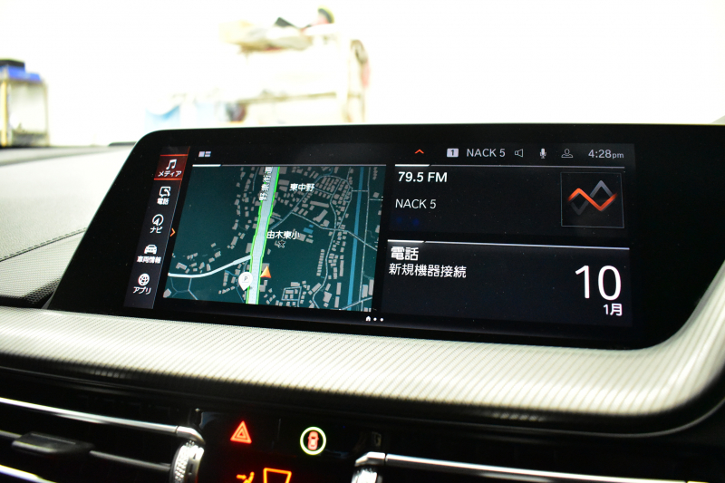 BMW 1シリーズ M135i xDrive 4WD ﾃﾞﾋﾞｭｰP ﾋｰﾀｰ付ﾌﾞﾗｯｸﾚｻﾞｰMｽﾎﾟｰﾂｼｰﾄ 可変ｻｽ Mｼｰﾄﾍﾞﾙﾄ ｱﾀﾞﾌﾟﾃｨﾌﾞLEDﾍｯﾄﾞﾗｲﾄ HUD Mｽﾎﾟｰﾂﾌﾞﾚｰｷ 追従ACC BMWﾗｲﾌﾞｺｯｸﾋﾟｯﾄ ﾀｯﾁﾊﾟﾈﾙﾅﾋﾞ Bｶﾒﾗ ｱｯﾌﾟﾙｶｰﾌﾟﾚｲ 電動ﾄﾗﾝｸ 2年保証