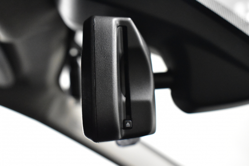 BMW X1 Xdrive18d Xﾗｲﾝ LCI後期 4WD ｾﾚｸﾄ&ｱﾄﾞﾊﾞﾝｽﾄﾞｱｸﾃｨﾌﾞｾｰﾌﾃｨ&ﾊｲﾗｲﾝ&ｺﾝﾌｫｰﾄP ﾊﾟﾉﾗﾏｻﾝﾙｰﾌ ACC ﾋｰﾀｰ付電動黒革 LEDﾍｯﾄﾞﾗｲﾄ 18AW 車線逸脱&歩行者警告 衝突軽減B ﾀｯﾁﾊﾟﾈﾙﾅﾋﾞ Bｶﾒﾗ ﾜｲﾔﾚｽﾁｬｰｼﾞ 電動Rｹﾞｰﾄ 2年保証