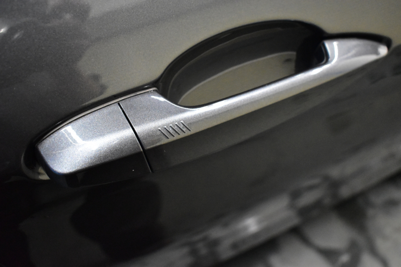 BMW X1 Xdrive18d Xﾗｲﾝ LCI後期 4WD ｾﾚｸﾄ&ｱﾄﾞﾊﾞﾝｽﾄﾞｱｸﾃｨﾌﾞｾｰﾌﾃｨ&ﾊｲﾗｲﾝ&ｺﾝﾌｫｰﾄP ﾊﾟﾉﾗﾏｻﾝﾙｰﾌ ACC ﾋｰﾀｰ付電動黒革 LEDﾍｯﾄﾞﾗｲﾄ 18AW 車線逸脱&歩行者警告 衝突軽減B ﾀｯﾁﾊﾟﾈﾙﾅﾋﾞ Bｶﾒﾗ ﾜｲﾔﾚｽﾁｬｰｼﾞ 電動Rｹﾞｰﾄ 2年保証