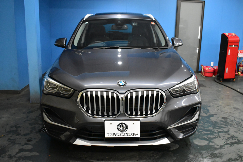 BMW X1 Xdrive18d Xﾗｲﾝ LCI後期 4WD ｾﾚｸﾄ&ｱﾄﾞﾊﾞﾝｽﾄﾞｱｸﾃｨﾌﾞｾｰﾌﾃｨ&ﾊｲﾗｲﾝ&ｺﾝﾌｫｰﾄP ﾊﾟﾉﾗﾏｻﾝﾙｰﾌ ACC ﾋｰﾀｰ付電動黒革 LEDﾍｯﾄﾞﾗｲﾄ 18AW 車線逸脱&歩行者警告 衝突軽減B ﾀｯﾁﾊﾟﾈﾙﾅﾋﾞ Bｶﾒﾗ ﾜｲﾔﾚｽﾁｬｰｼﾞ 電動Rｹﾞｰﾄ 2年保証