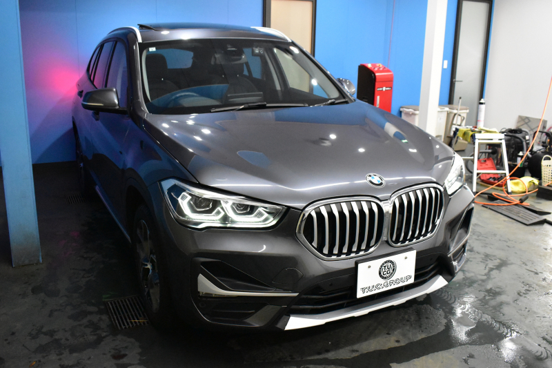 BMW X1 Xdrive18d Xﾗｲﾝ LCI後期 4WD ｾﾚｸﾄ&ｱﾄﾞﾊﾞﾝｽﾄﾞｱｸﾃｨﾌﾞｾｰﾌﾃｨ&ﾊｲﾗｲﾝ&ｺﾝﾌｫｰﾄP ﾊﾟﾉﾗﾏｻﾝﾙｰﾌ ACC ﾋｰﾀｰ付電動黒革 LEDﾍｯﾄﾞﾗｲﾄ 18AW 車線逸脱&歩行者警告 衝突軽減B ﾀｯﾁﾊﾟﾈﾙﾅﾋﾞ Bｶﾒﾗ ﾜｲﾔﾚｽﾁｬｰｼﾞ 電動Rｹﾞｰﾄ 2年保証