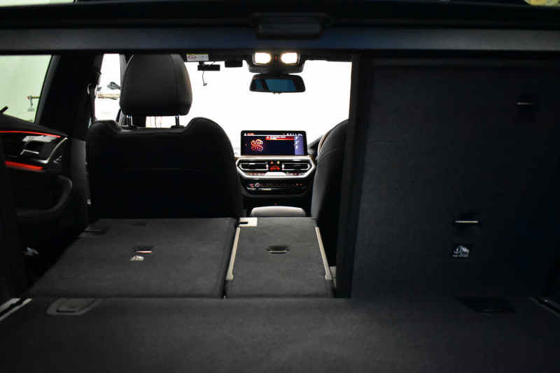 BMW X3 Xﾄﾞﾗｲﾌﾞ20d Mｽﾎﾟｰﾂ LCI後期 変更後ﾃﾞｻﾞｲﾝLEDﾍｯﾄﾞﾗｲﾄ&ﾃｰﾙ ﾊﾟﾉﾗﾏｻﾝﾙｰﾌ ﾗｲﾌﾞｺｯｸﾋﾟｯﾄ ACC 全席ﾋｰﾀｰ付黒革 LCW ｼﾞｪｽﾁｬｰC付ﾀｯﾁﾊﾟﾈﾙﾅﾋﾞTV 全周囲ｶﾒﾗ 電動Rｹﾞｰﾄ ﾜｲﾔﾚｽ充電 20AW 2年保証